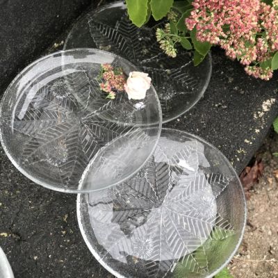 Тарелка десертная чертополох стекло Франция 