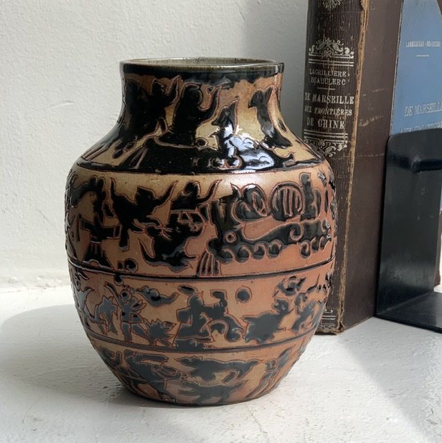 Ваза Барельеф 22 см керамика