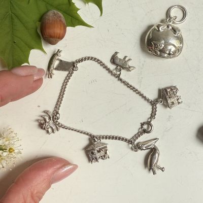 Браслет цепочка с подвесами 17 см серебро для девочки 