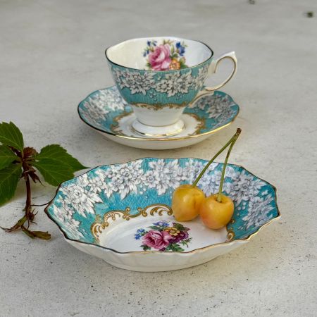 Блюдо розетка Royal Albert Enchantment 15 см Англия