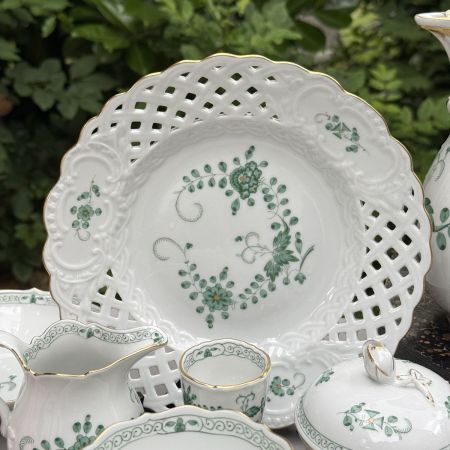 Блюдо Meissen Индийская живопись​ зеленая 21 см 1951 г. Германия