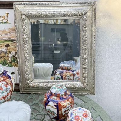 Зеркало в деревянной раме 35х30 см Голландия