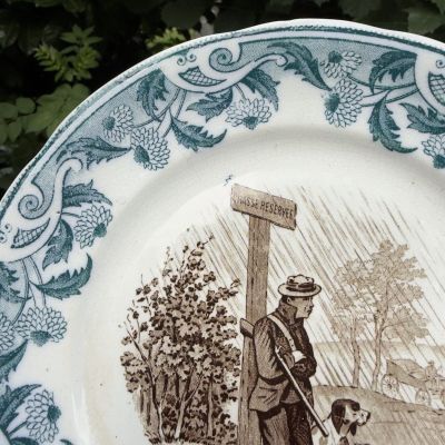 Тарелка Sarreguemines Охота 20 см Франция изьян