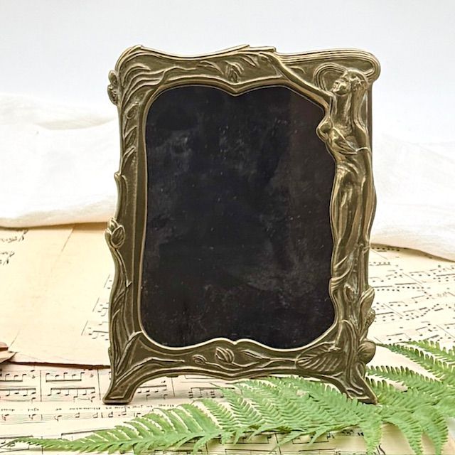 Зеркало настольное Арнуво 19х14 см латунь