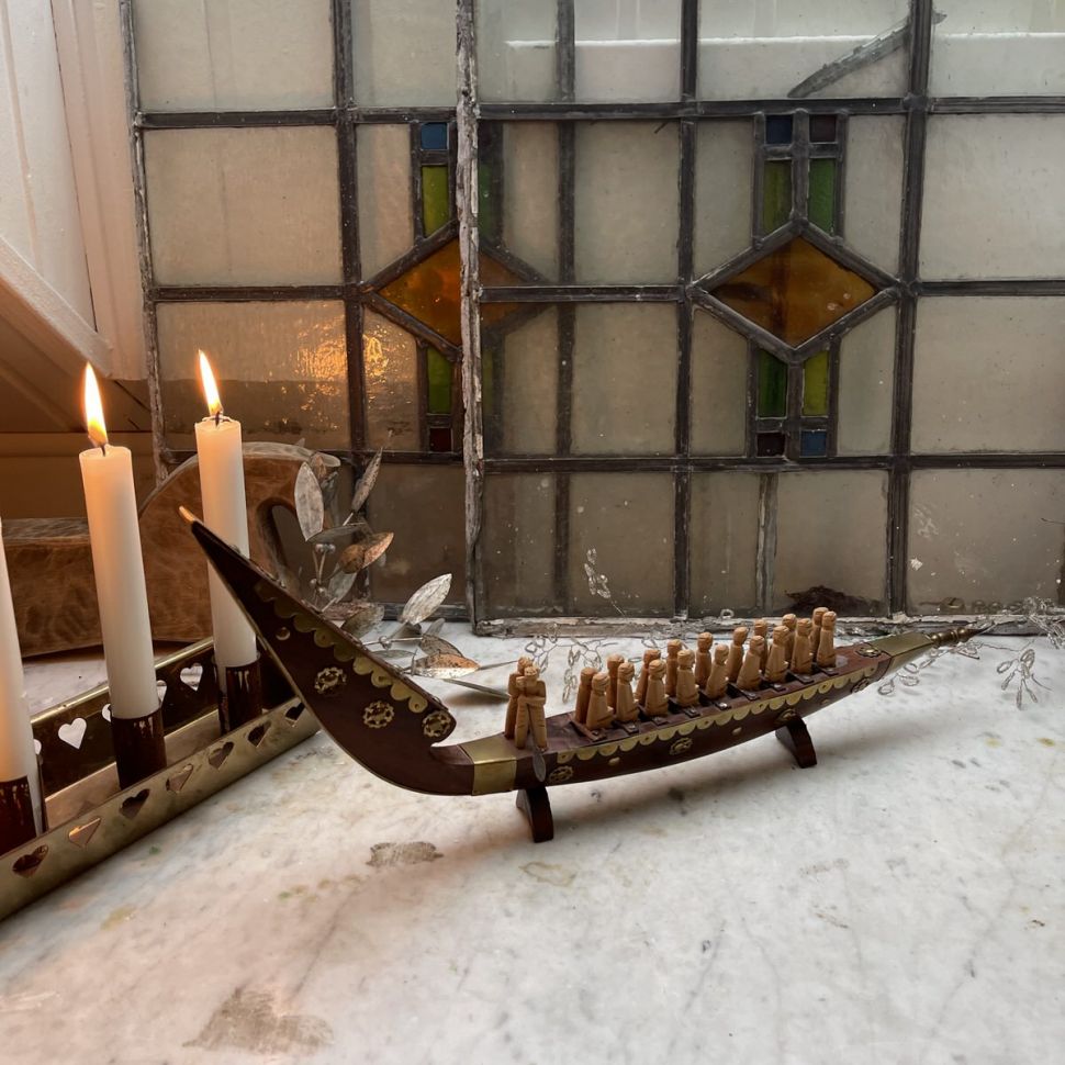 Статуэтка Лодка викингов 44 см дерево