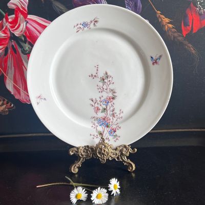 Тарелка Луговые травы и насекомые 23 см фарфор Франция 