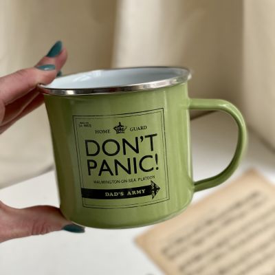 Кружка 500 мл Don't Panic эмалированная