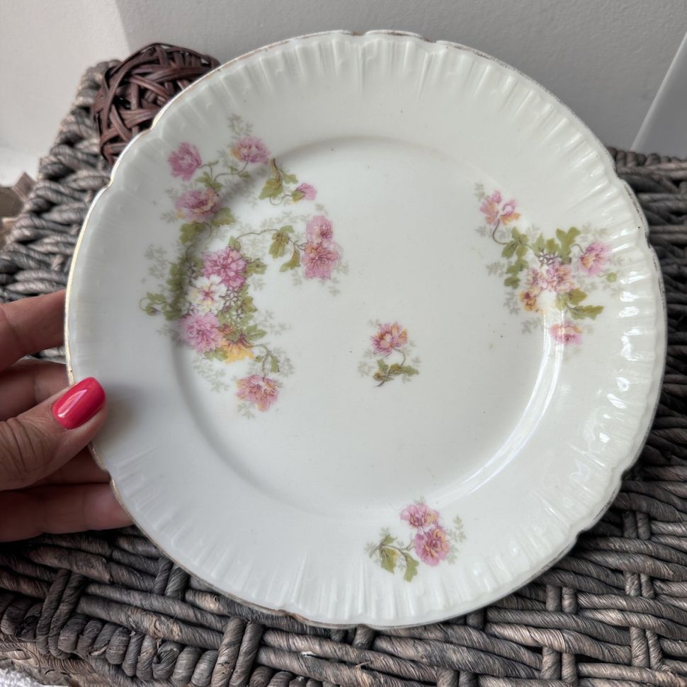 Тарелка Клематисы Арнуво 20 см фарфор Франция