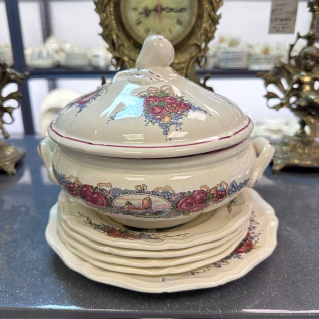 Сет тарелки и супница Sarreguemines Obernai Франция изъяны