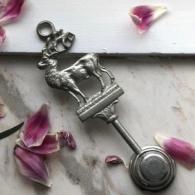 Тушитель для свечи 18 см Олень олово 