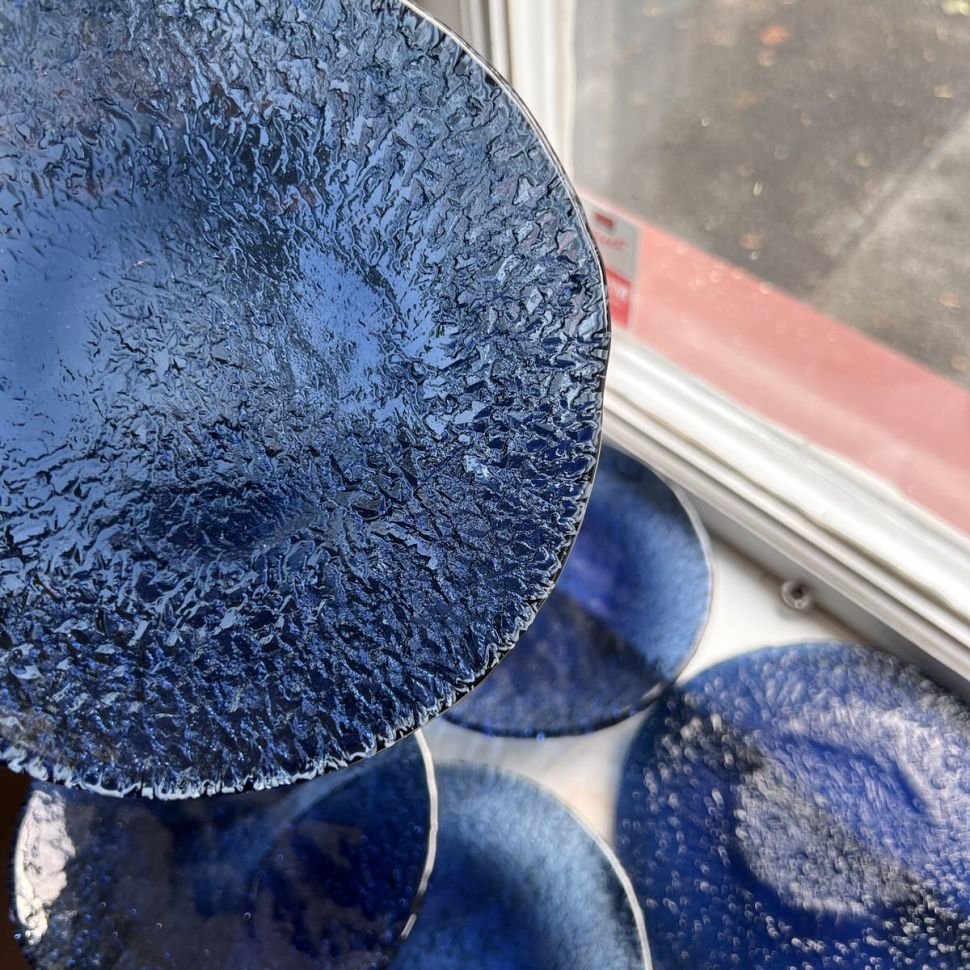 Тарелка синяя хрусталь Швеция 18 см