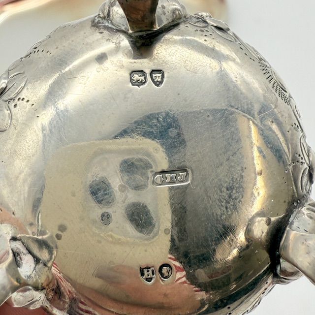 Солонка на 3-х ножках 5 см серебро Голландия