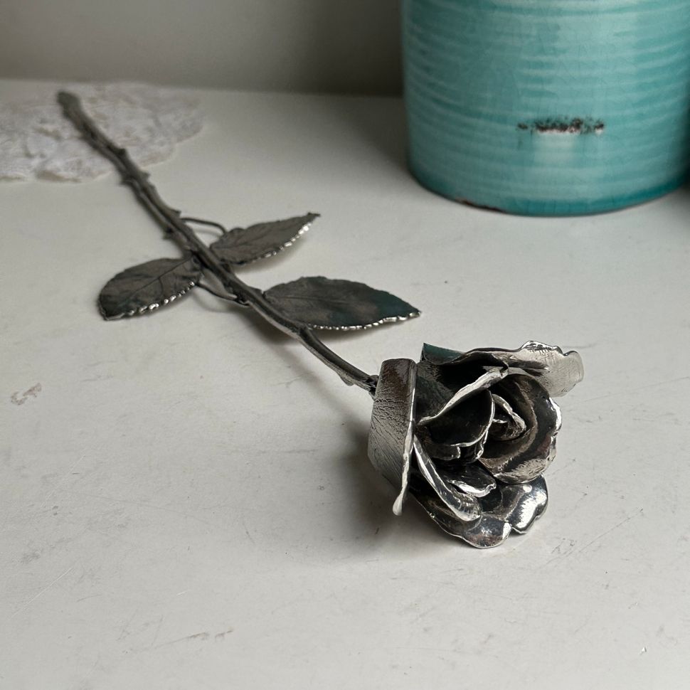 Декор Роза олово Голландия ручная работа