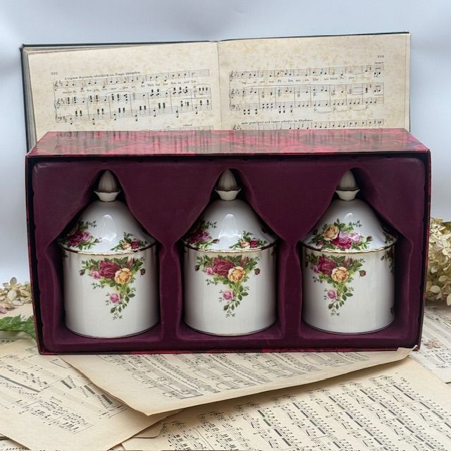 Банка Royal Albert Old Country Roses 700 мл Англия 