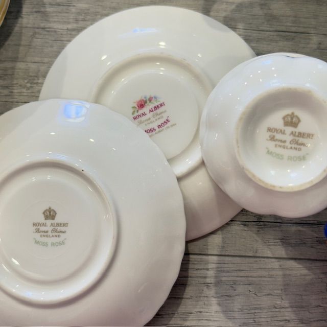 Кофейная пара Royal Albert Moss Rose 125 мл Англия