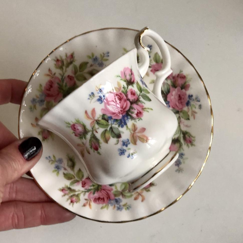 Кофейная пара Royal Albert Moss Rose 125 мл Англия