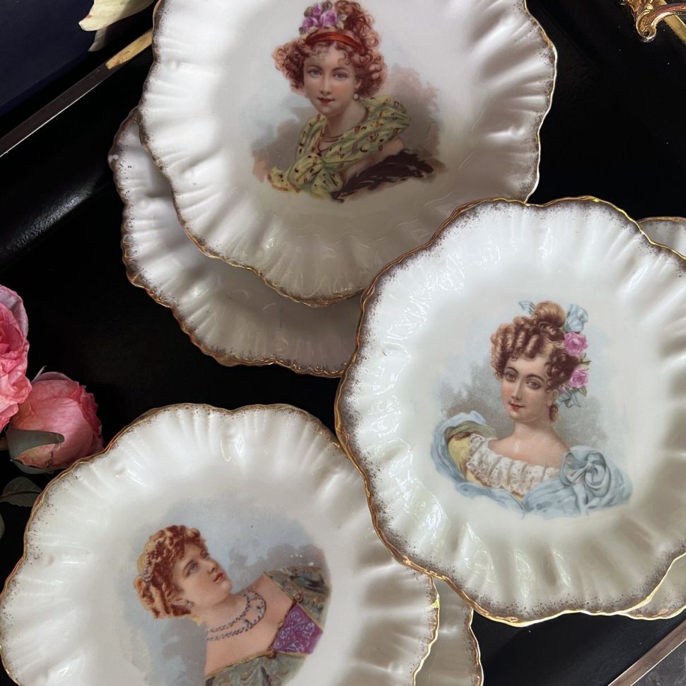 Тарелка Портрет дамы 21 см Франция