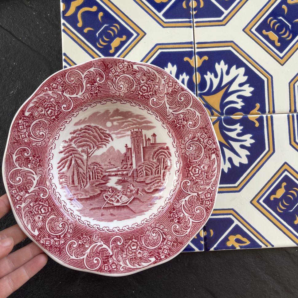 Тарелка глубокая Canterbury серия River Scene 22 см Англия