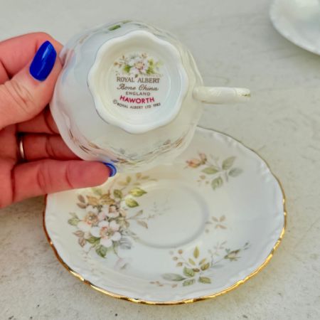 Кофейная пара Royal Albert Haworth 150 мл Англия