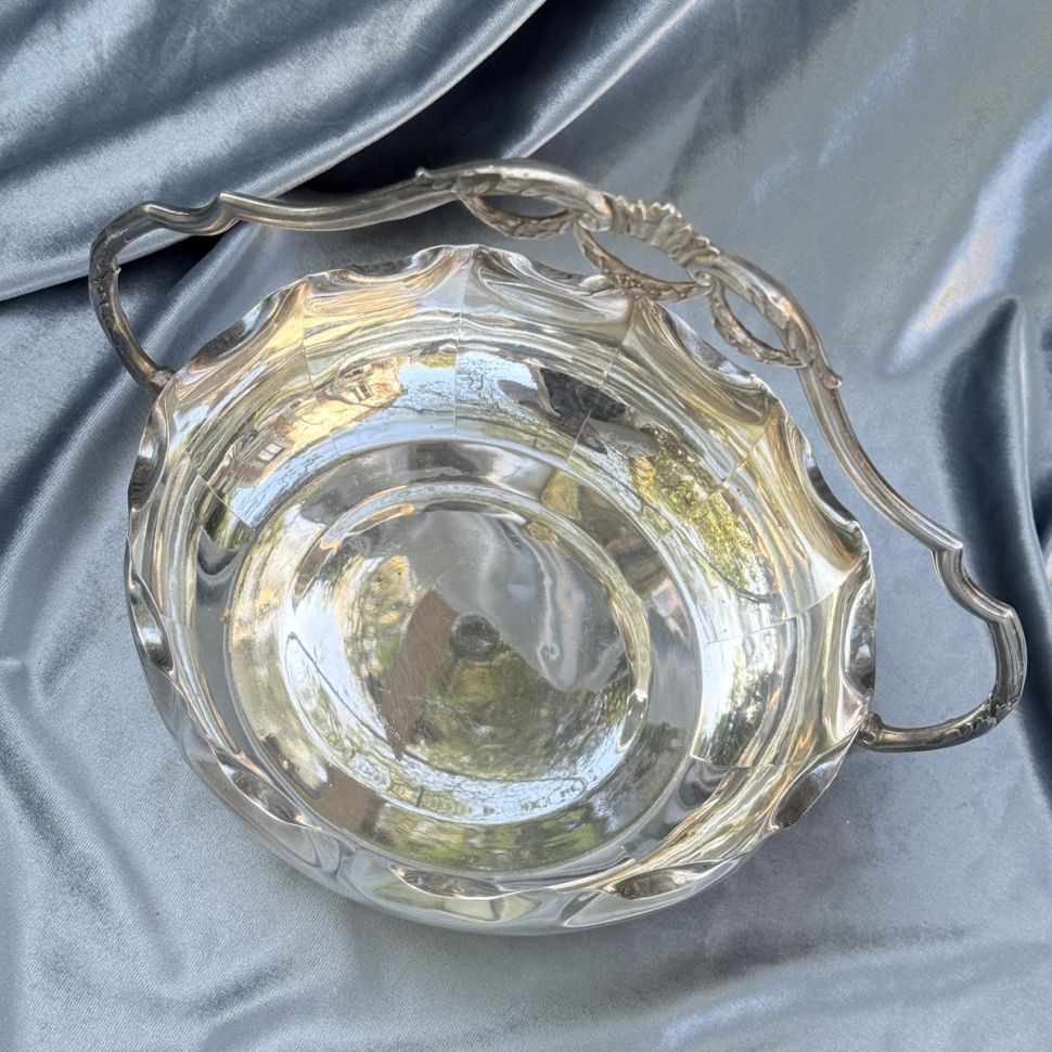 Фруктовница 20 см серебрение Франция 1950 г.г.