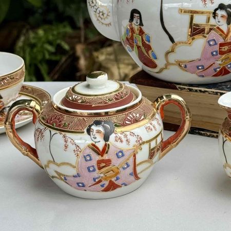 Сахарница Танцующие гейши 12 см фарфор Япония  
