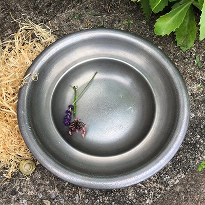 Оловянная миска тарелка