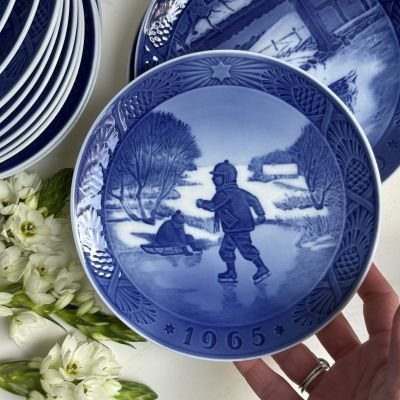 Тарелка ежегодная 1965 Royal Copenhagen Дания