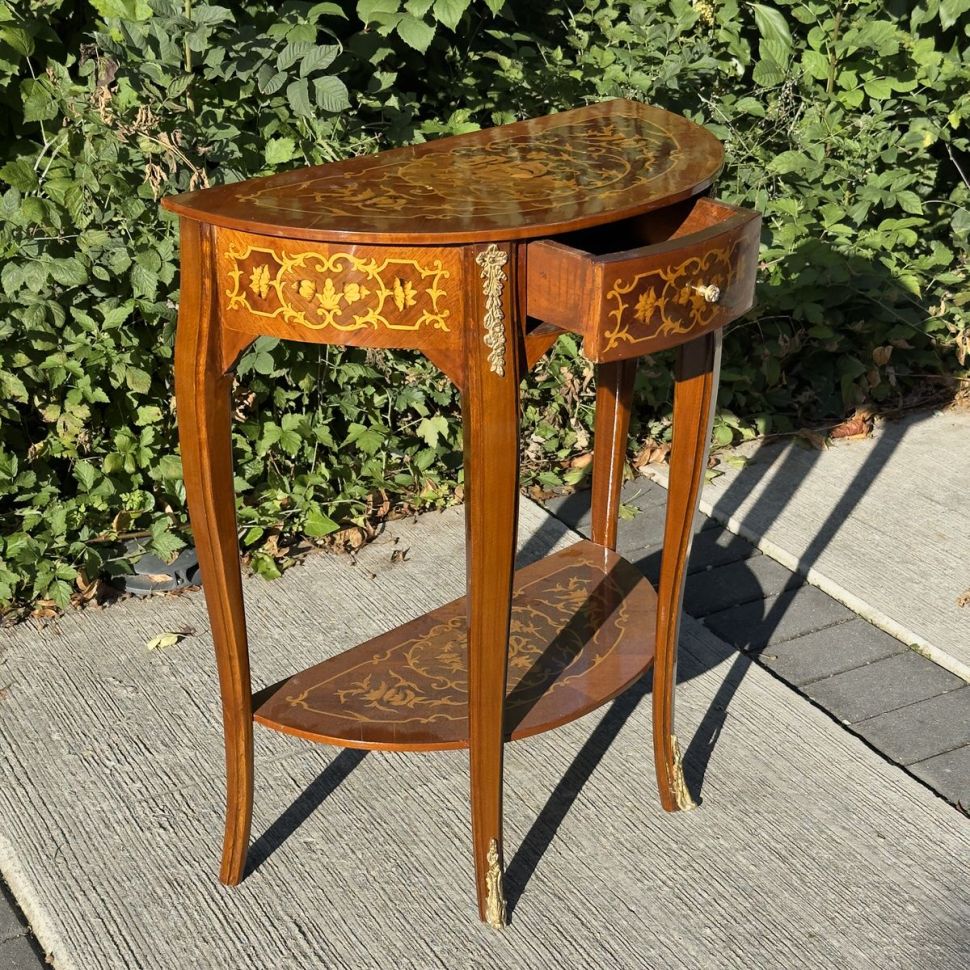 Стол консоль в дворцовом стиле  65х73 см дерево маркетри