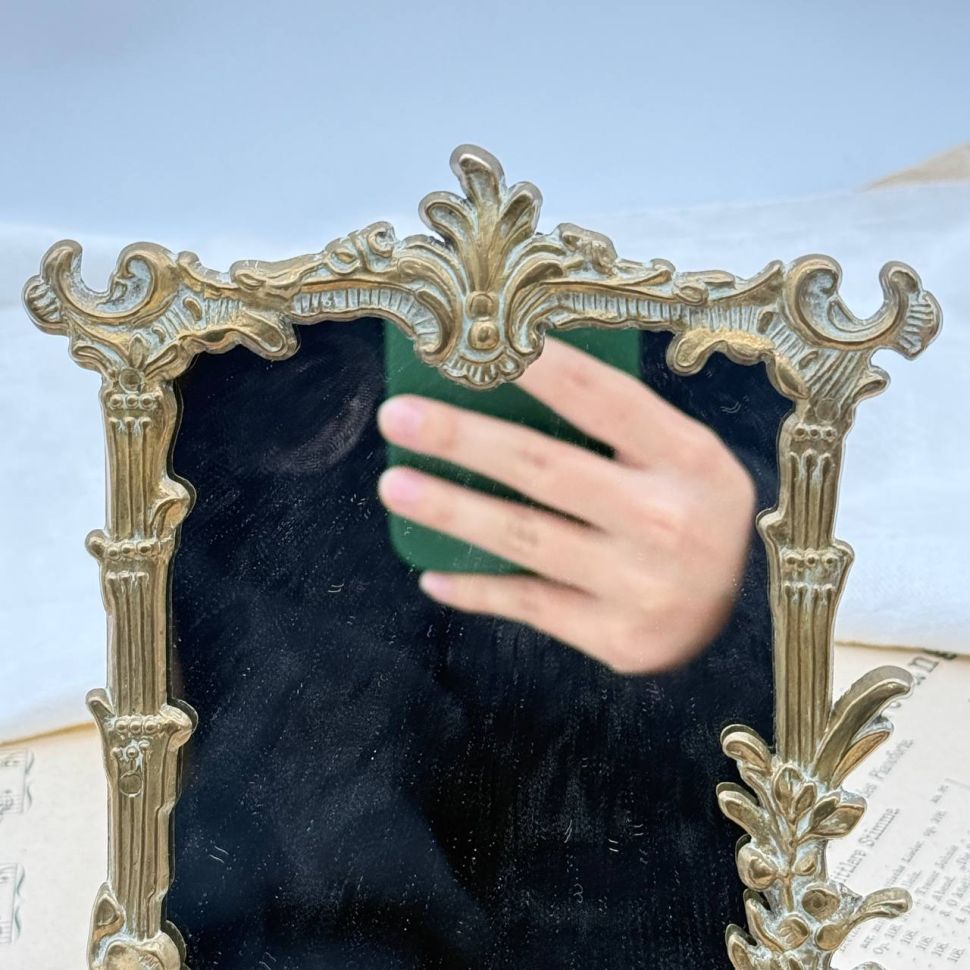 Зеркало настольное в раме для фото Ренессанс 23х17 см латунь