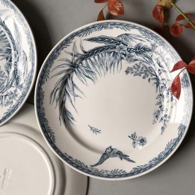 Тарелка старинная зеленая с птицами