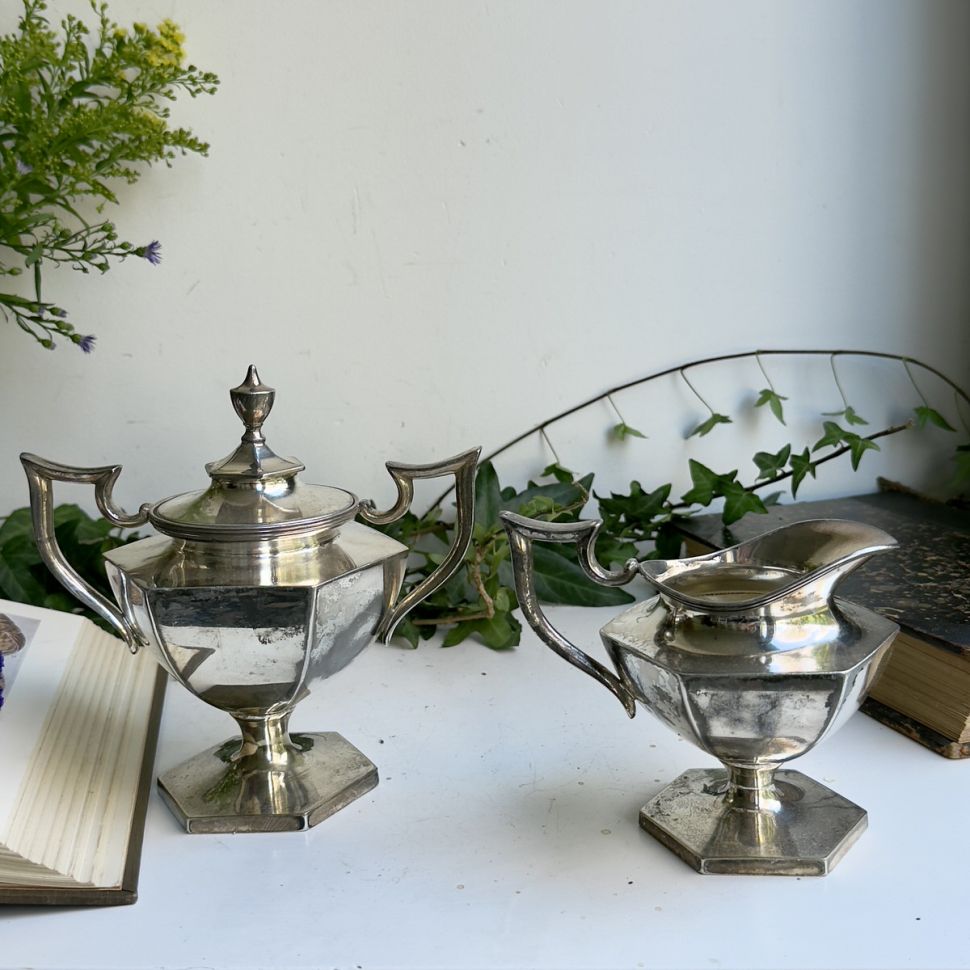 Набор кофейник сахарница молочник DERBY SILVER CO мельхиор серебрение