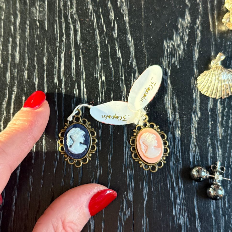 Подвеска Камея розовая 3 см бижутерия