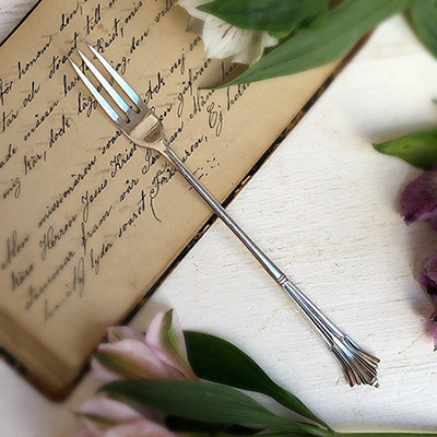 Вилка-трезубец, Швеция