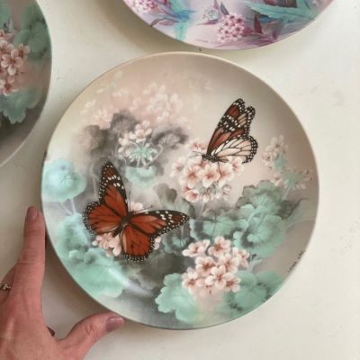 Тарелка 22 см W.J. George Monarch Butterflies by Lena Liu 1988 фарфор