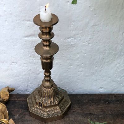 Подсвечник на одну свечу бронза