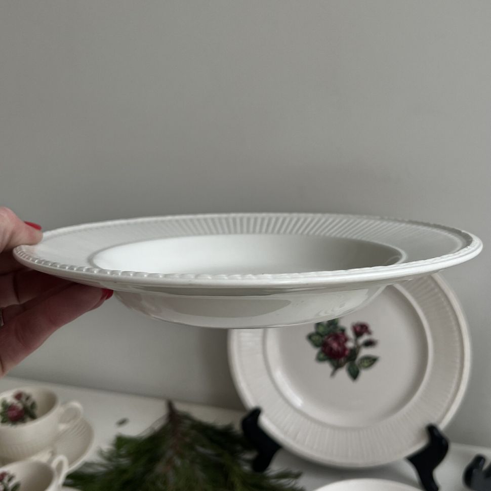 Тарелка глубокая Wedgwood Moss Rose 23 см Англия