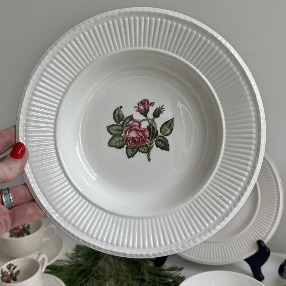 Тарелка глубокая Wedgwood Moss Rose 23 см Англия