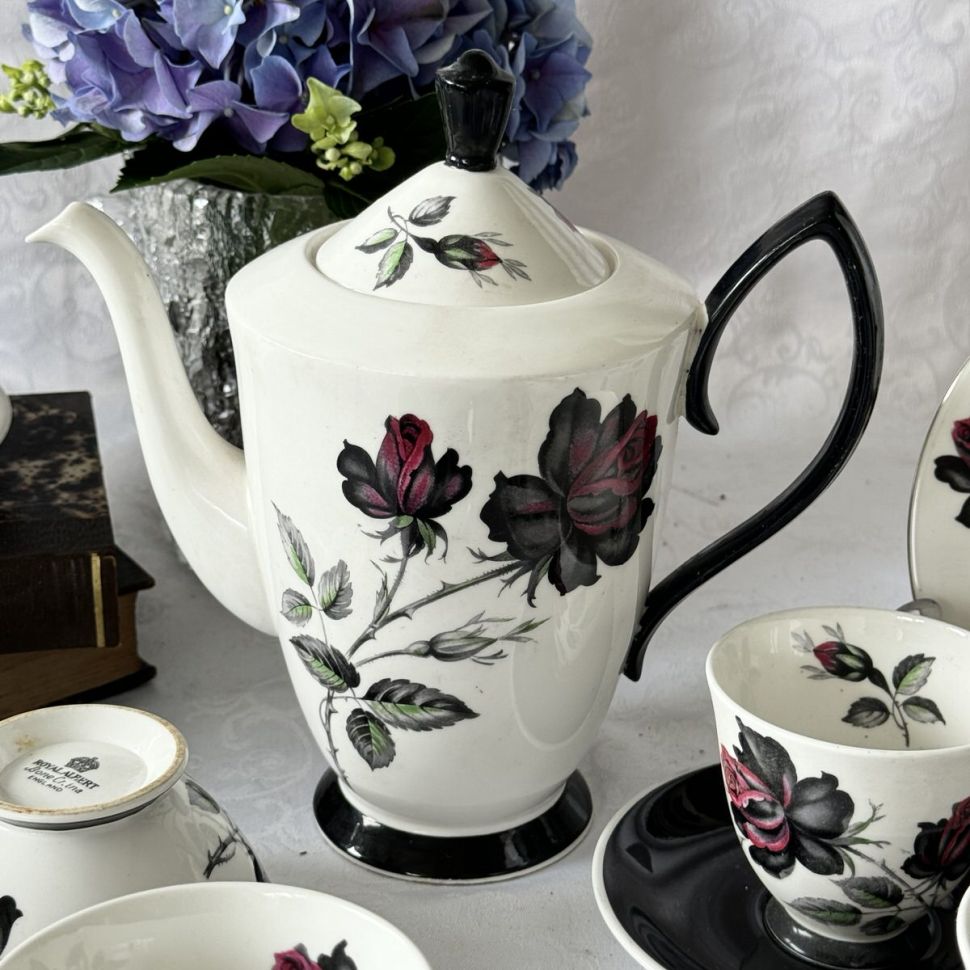 Кофейник Royal Albert Masquerade 1950-1960 гг 0,8 л Англия