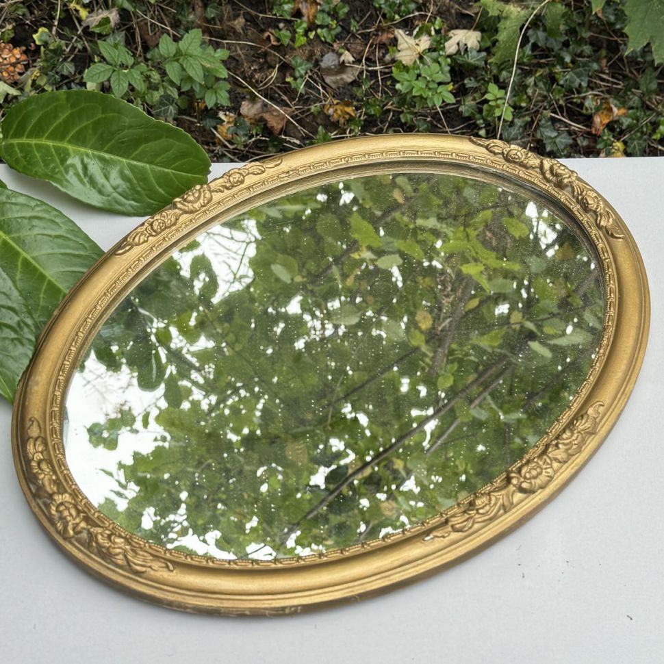 Зеркало овал 44х34 см дерево