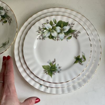 Тарелка хлебная Trillium Royal Albert 16 см Англия 72-90 гг.