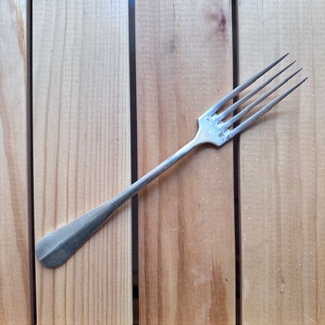 Вилка столовая 22 см серебрение Франция