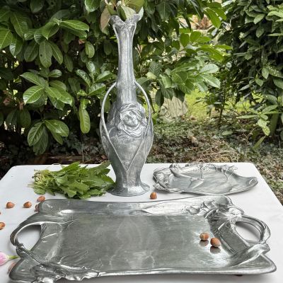 Ваза Арнуво Девушки 43 см олово  