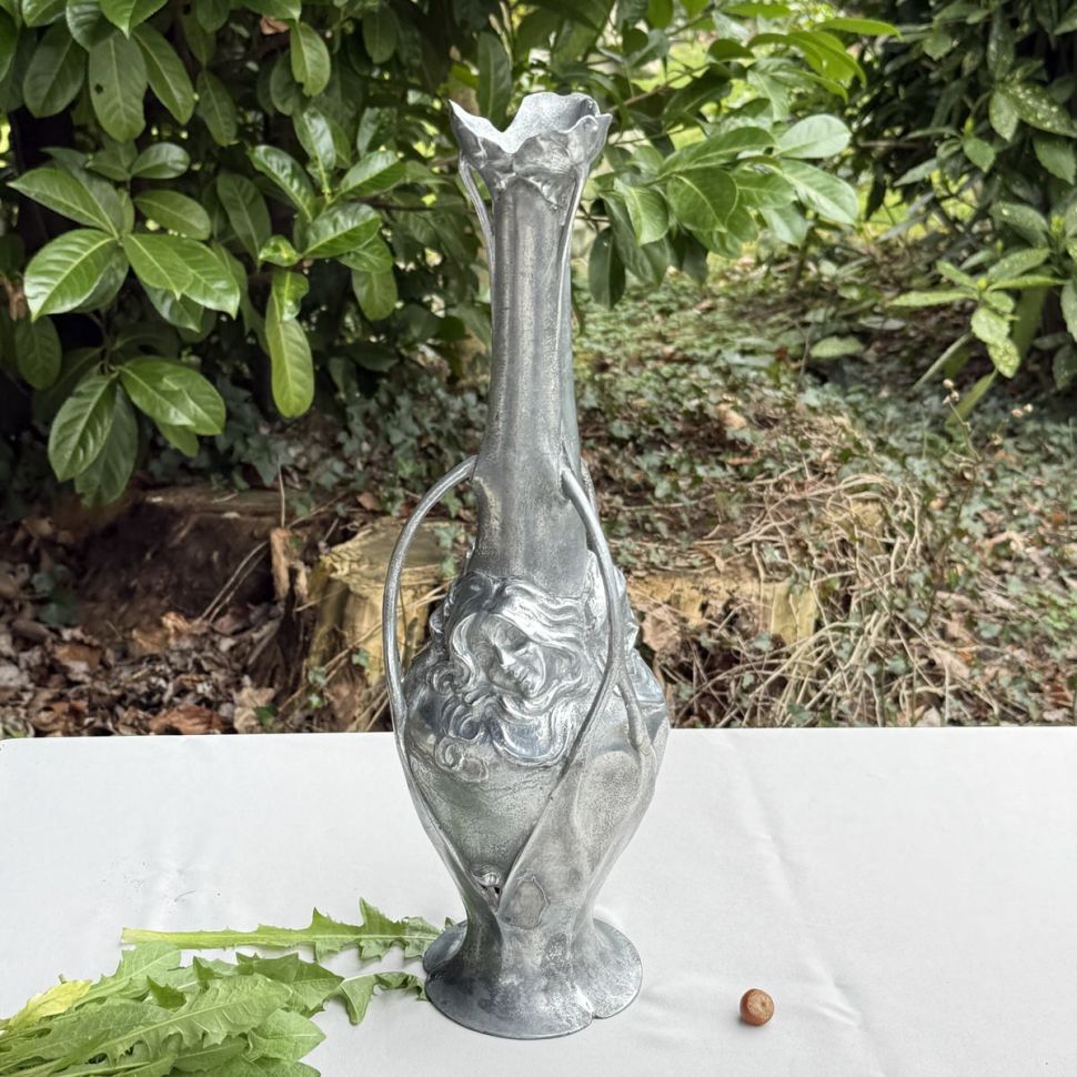 Ваза Арнуво Девушки 43 см олово  