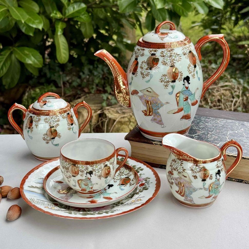 Тарелка Японский пейзаж 18 см фарфор Япония    