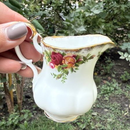 Молочник Royal Albert Old Country Roses 100 мл Англия
