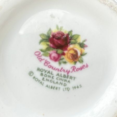 Молочник Royal Albert Old Country Roses 100 мл Англия