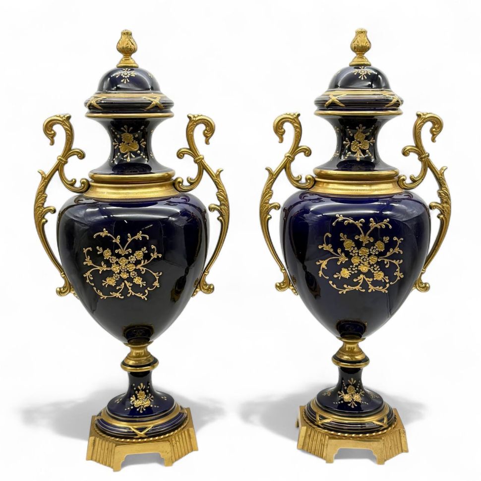 Вазы амфоры Limoges 19 век Франция фарфор бронза ручная роспись