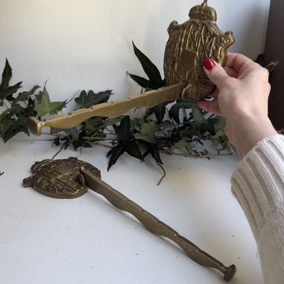 Вешалка крючок-раскладушка 37 см латунь Нидерланды