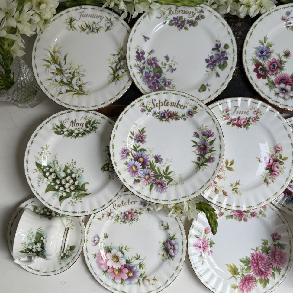 Тарелка Royal Albert 12 месяцев Июнь 16 см Англия