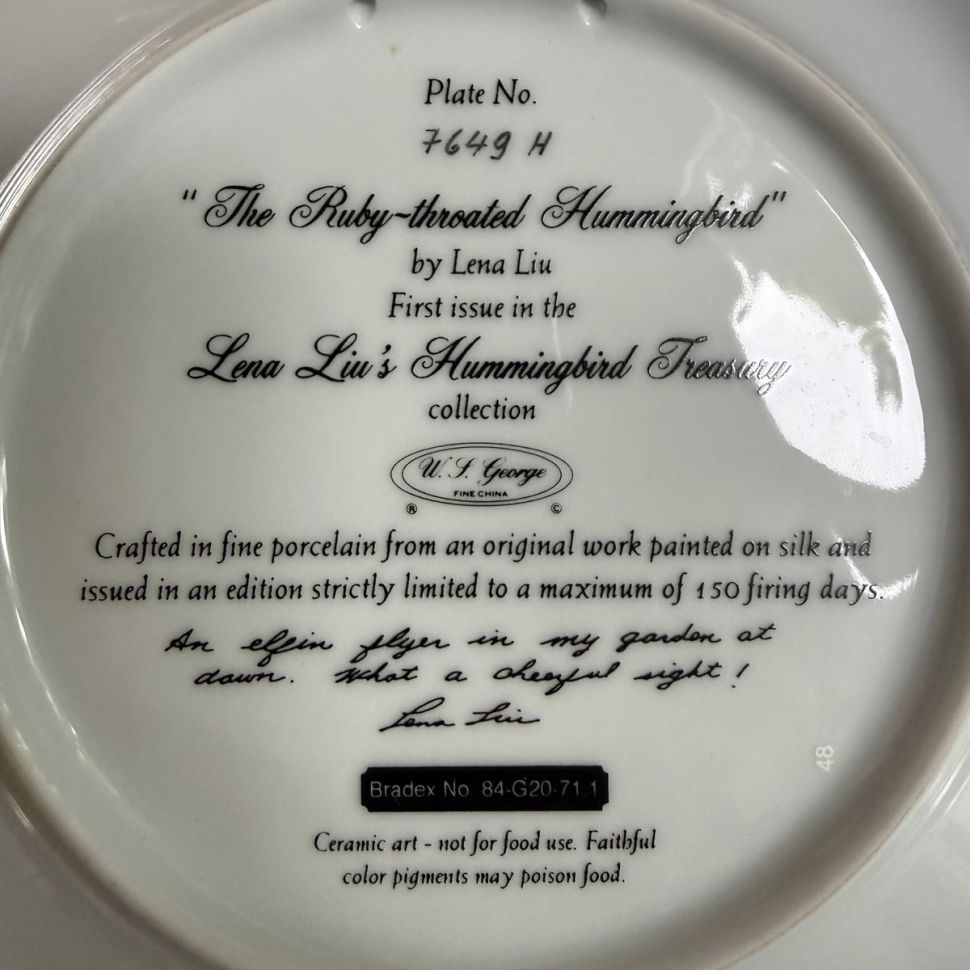 Тарелка W.S.George Lena Liu’s Hummingbird Treasury Рубиновая Колибри 20 см США